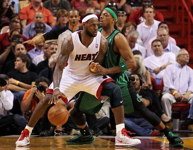 员充满期待 员充满期待