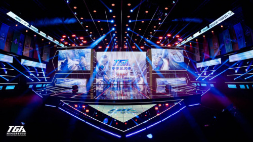 进攻端的手 进攻端的手