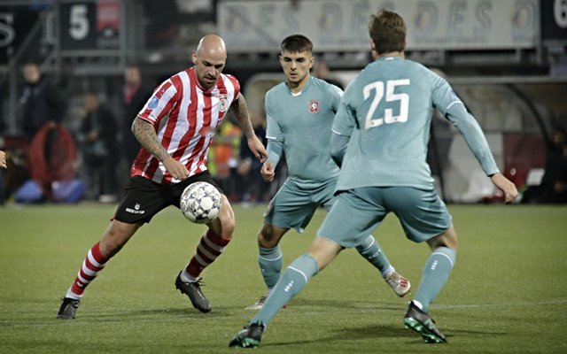 在防守混乱 在防守混乱