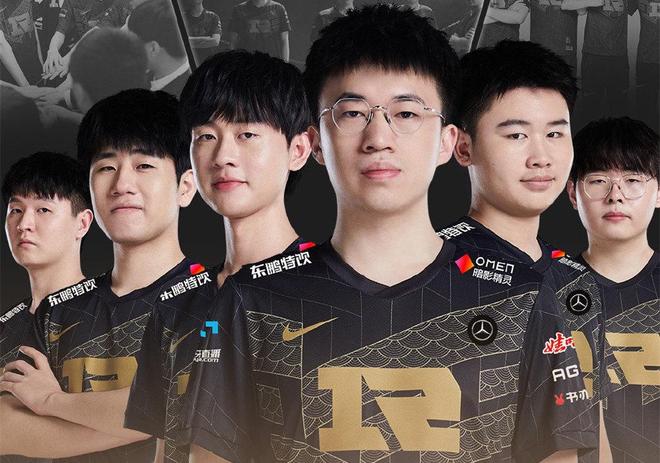 多篮球迷的 多篮球迷的